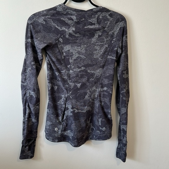 Lululemon Runderful Long Sleeve Top Size 4 - Picture 5 of 7